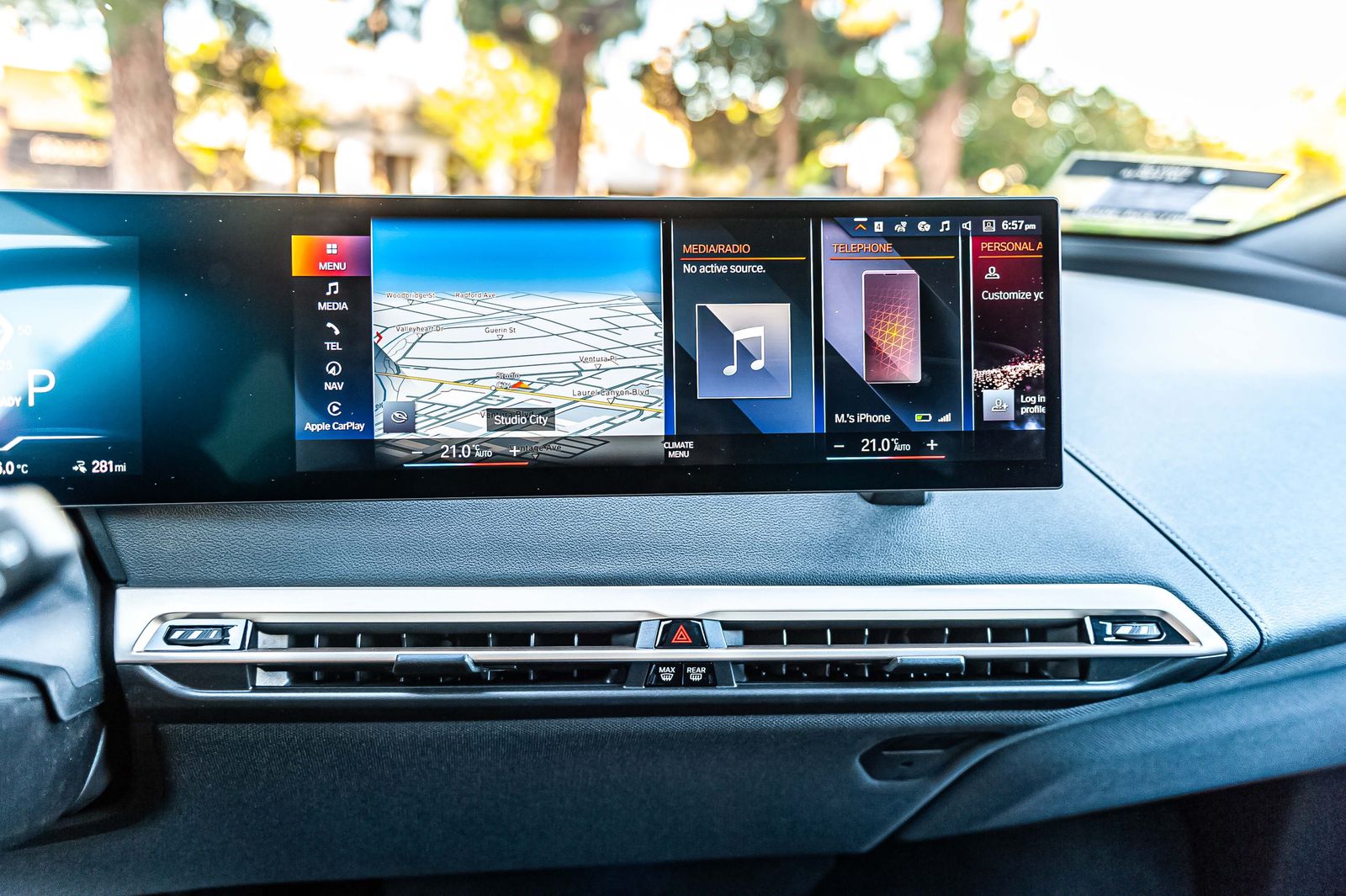 2022 BMW iX xDrive50 AWD