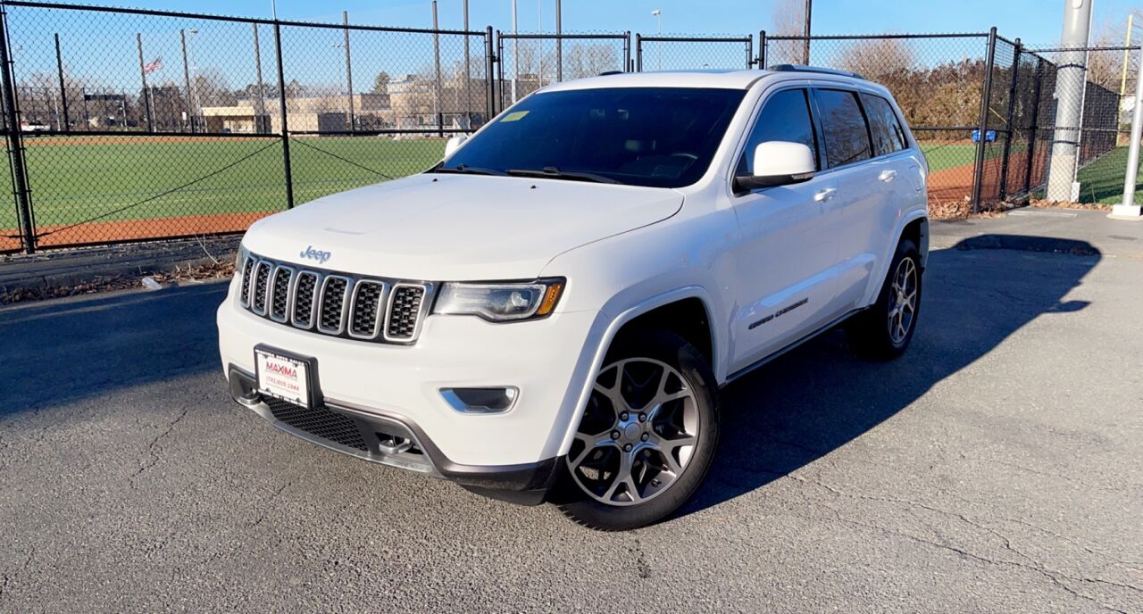 2018 Jeep Grand Cherokee Sterling Edition 4x4 4dr SUV AWD