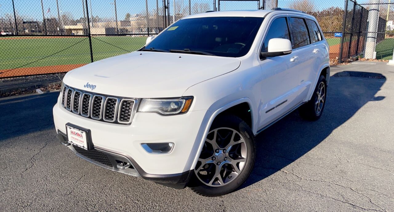 2018 Jeep Grand Cherokee Sterling Edition 4x4 4dr SUV AWD