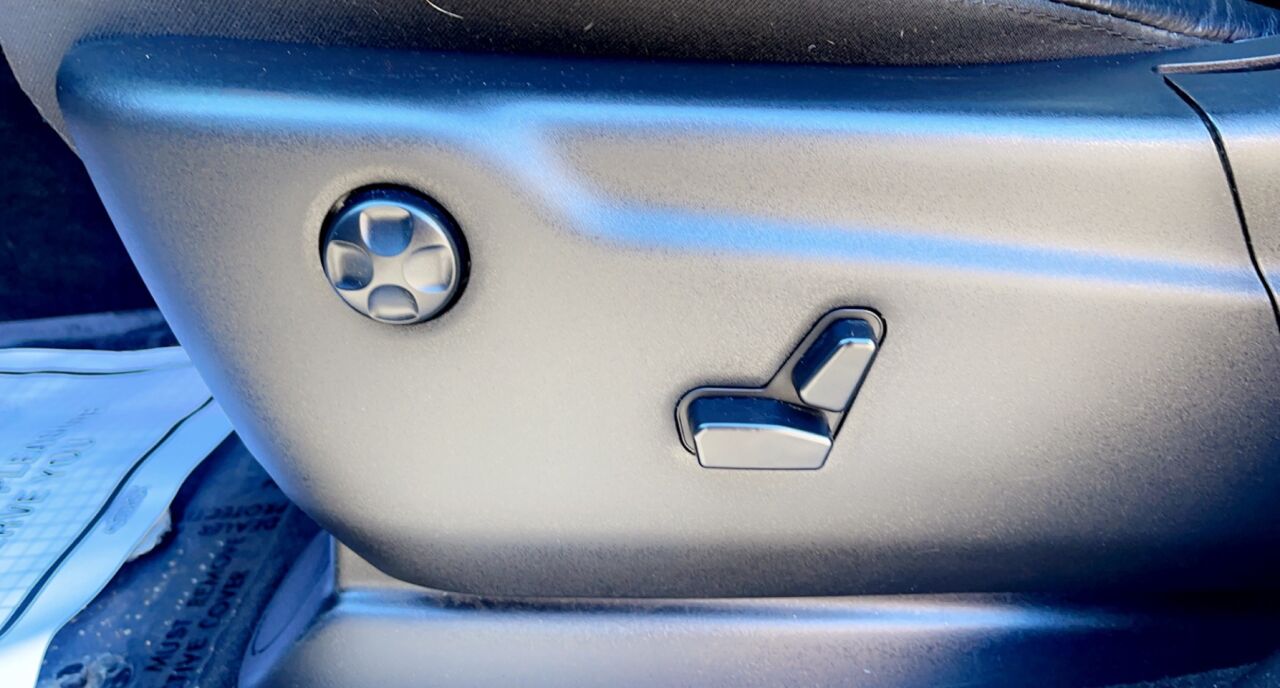 2018 Jeep Grand Cherokee Sterling Edition 4x4 4dr SUV AWD