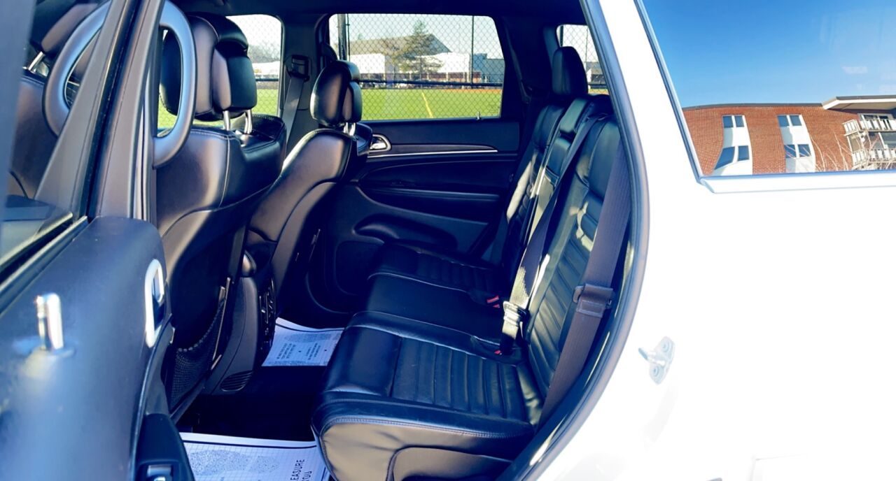 2018 Jeep Grand Cherokee Sterling Edition 4x4 4dr SUV AWD