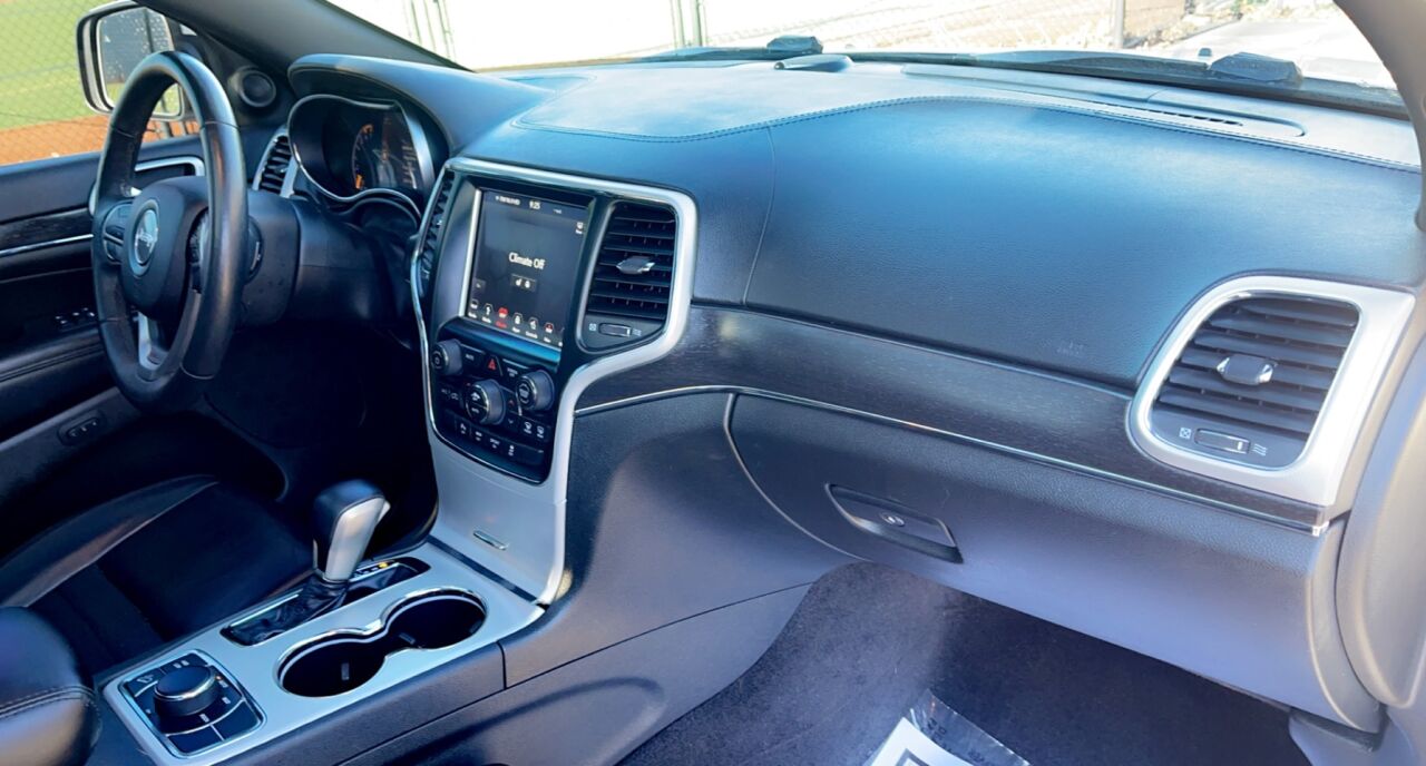 2018 Jeep Grand Cherokee Sterling Edition 4x4 4dr SUV AWD