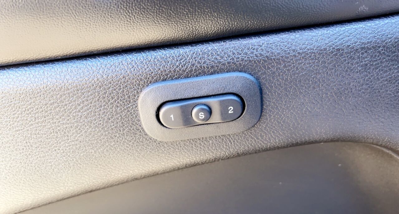 2018 Jeep Grand Cherokee Sterling Edition 4x4 4dr SUV AWD