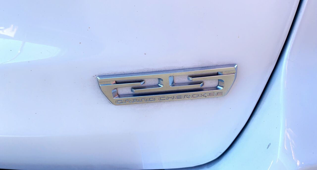 2018 Jeep Grand Cherokee Sterling Edition 4x4 4dr SUV AWD