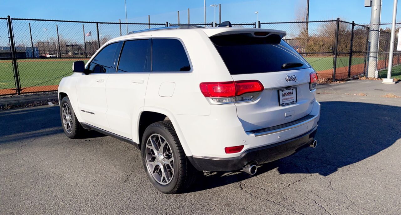 2018 Jeep Grand Cherokee Sterling Edition 4x4 4dr SUV AWD