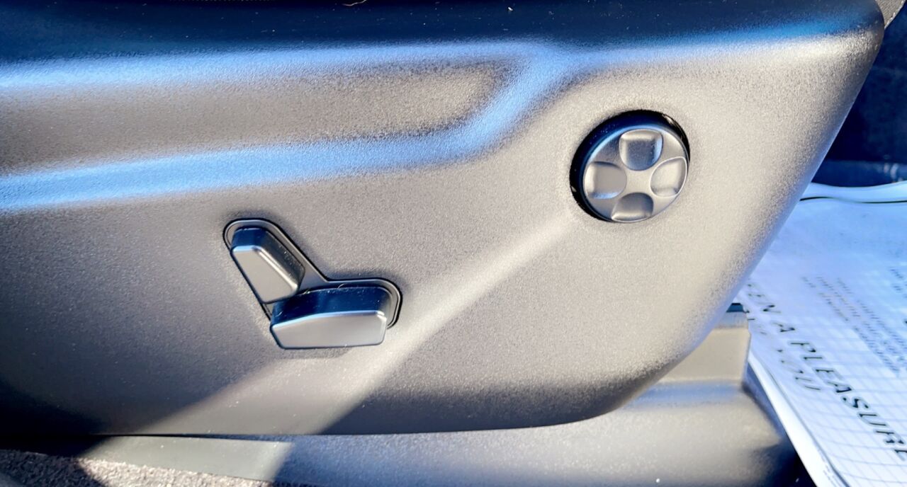 2018 Jeep Grand Cherokee Sterling Edition 4x4 4dr SUV AWD