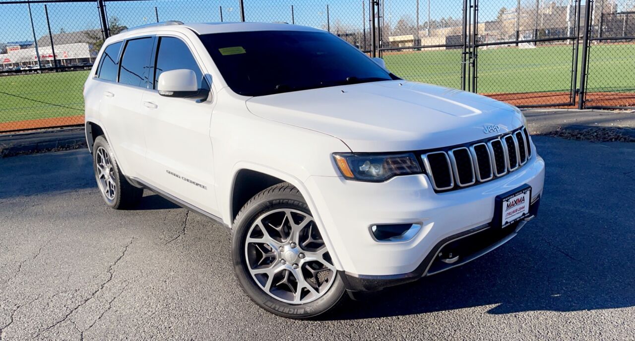 2018 Jeep Grand Cherokee Sterling Edition 4x4 4dr SUV AWD