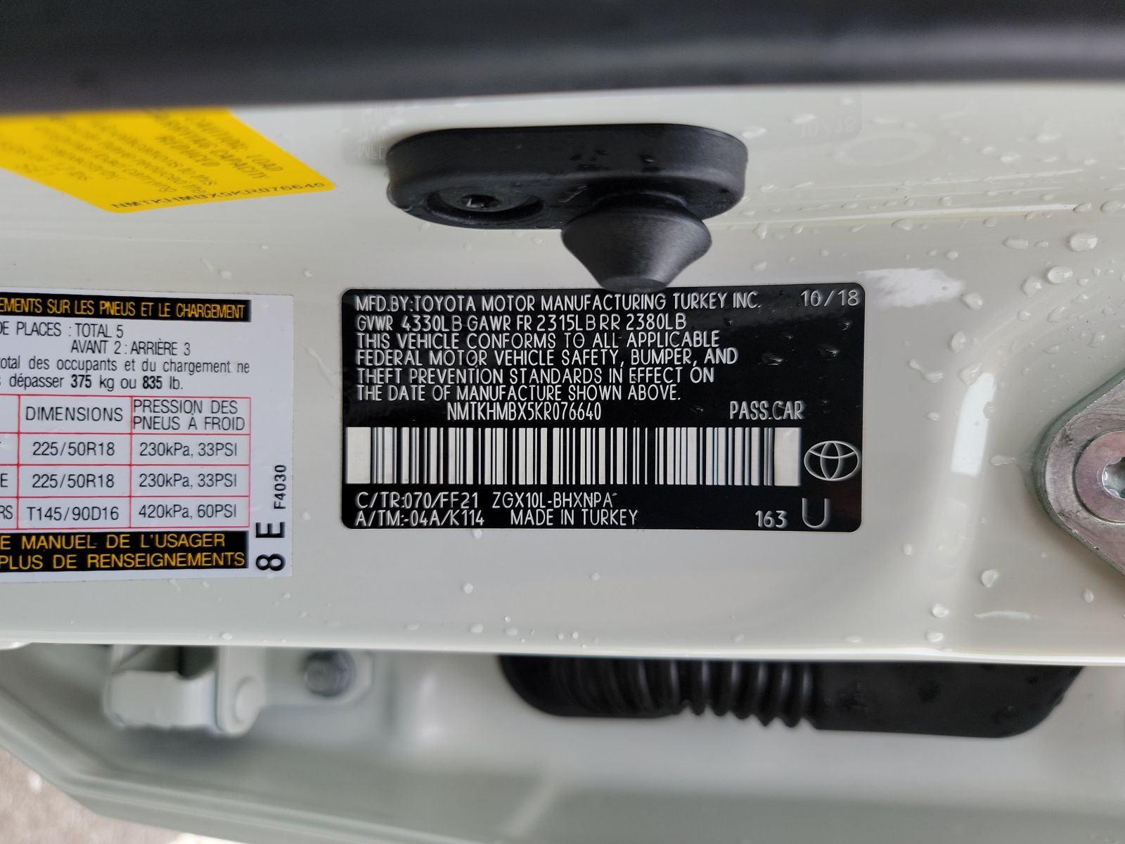 2019 Toyota C-HR XLE FWD