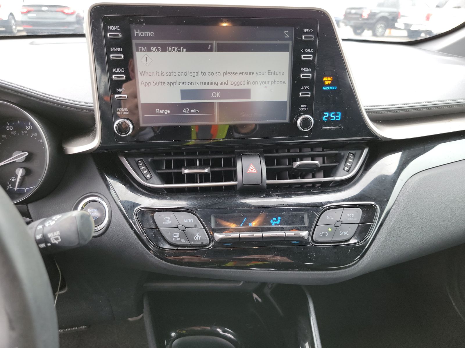 2019 Toyota C-HR XLE FWD