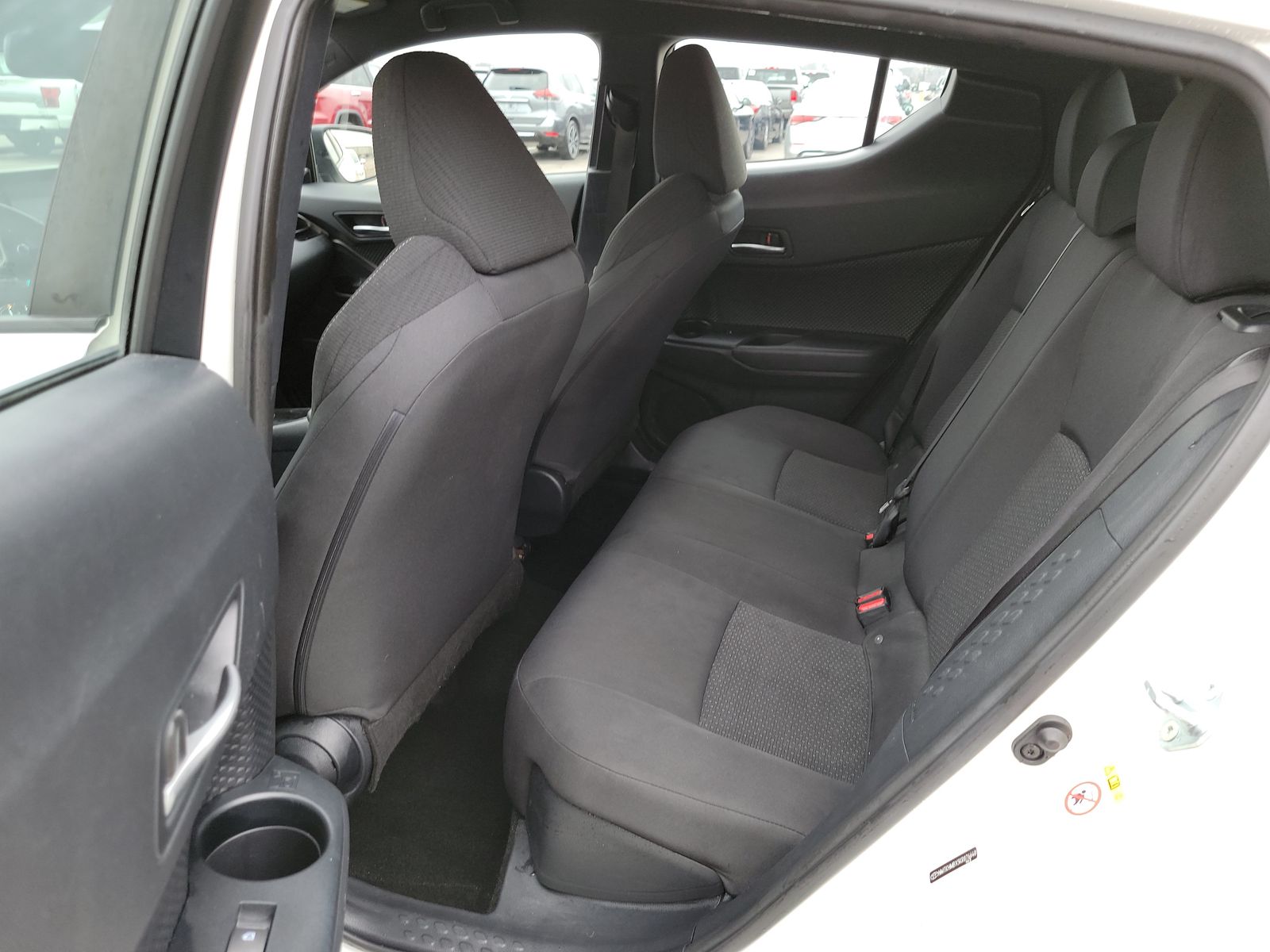 2019 Toyota C-HR XLE FWD