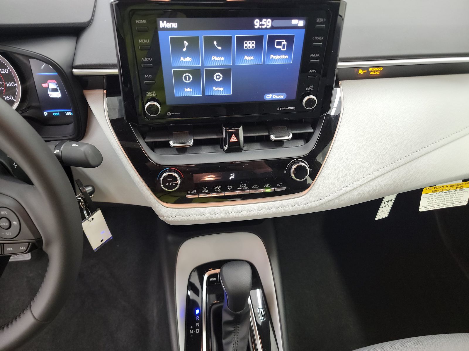 2022 Toyota Corolla SE FWD