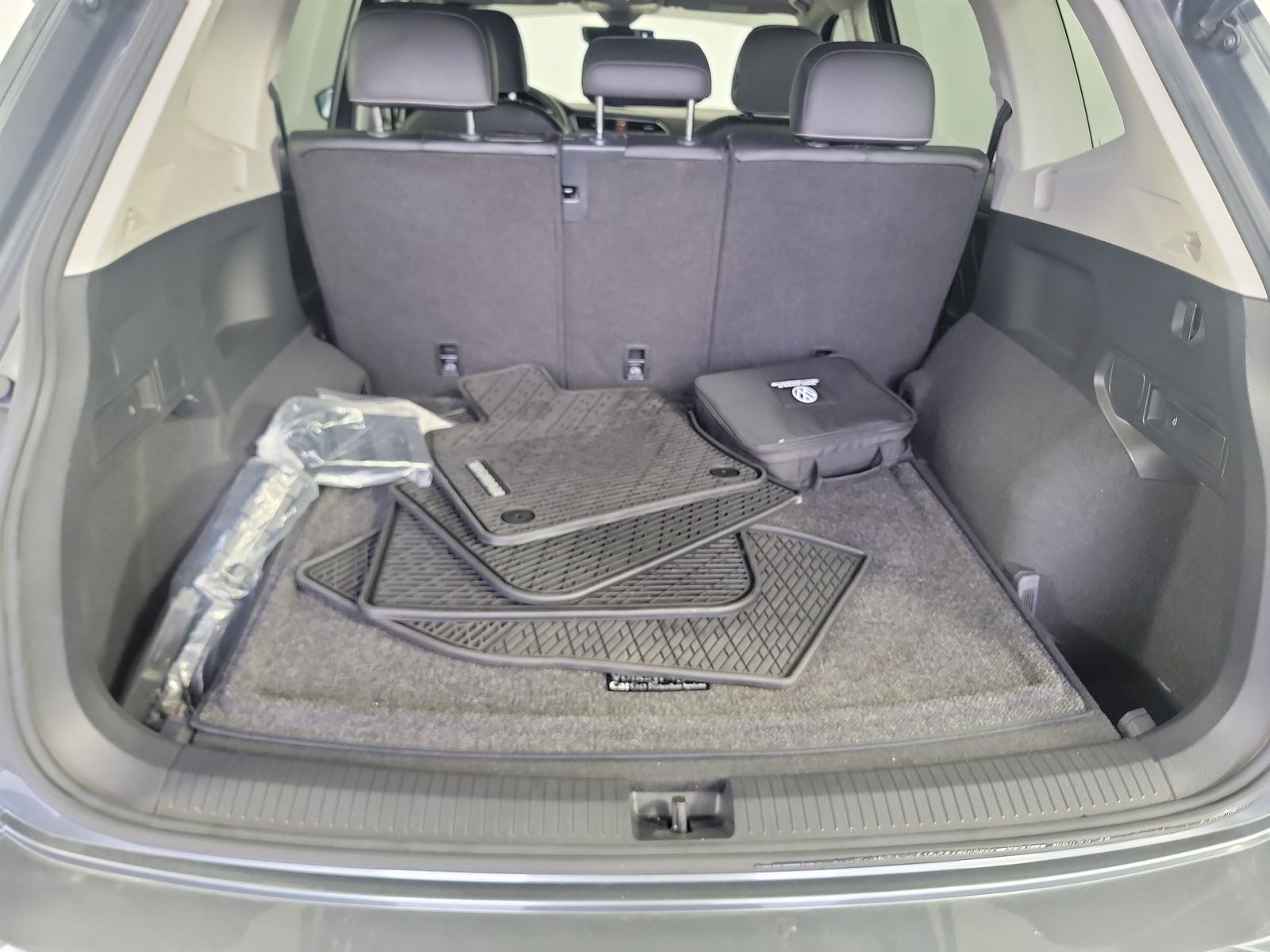 2022 Volkswagen Tiguan 2.0T SE AWD