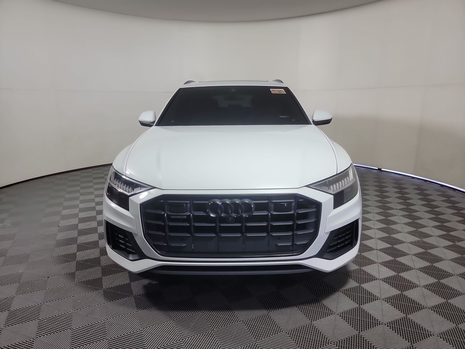 2019 Audi Q8 Prestige AWD