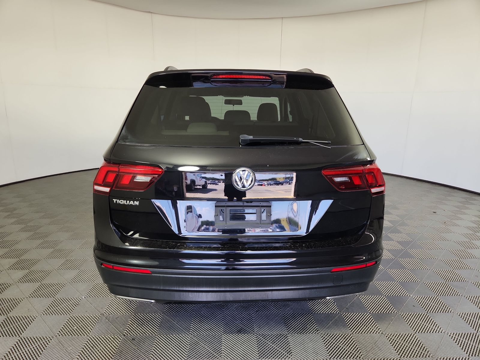 2019 Volkswagen Tiguan 2.0T S FWD