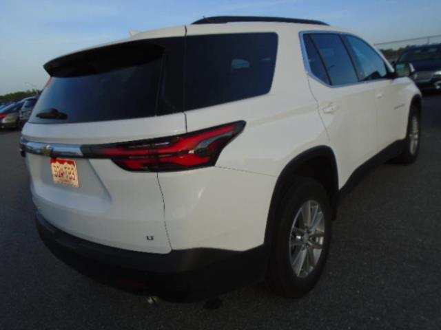 1GNEVGKW9NJ149887 Chevrolet Traverse LT CLOTH 2