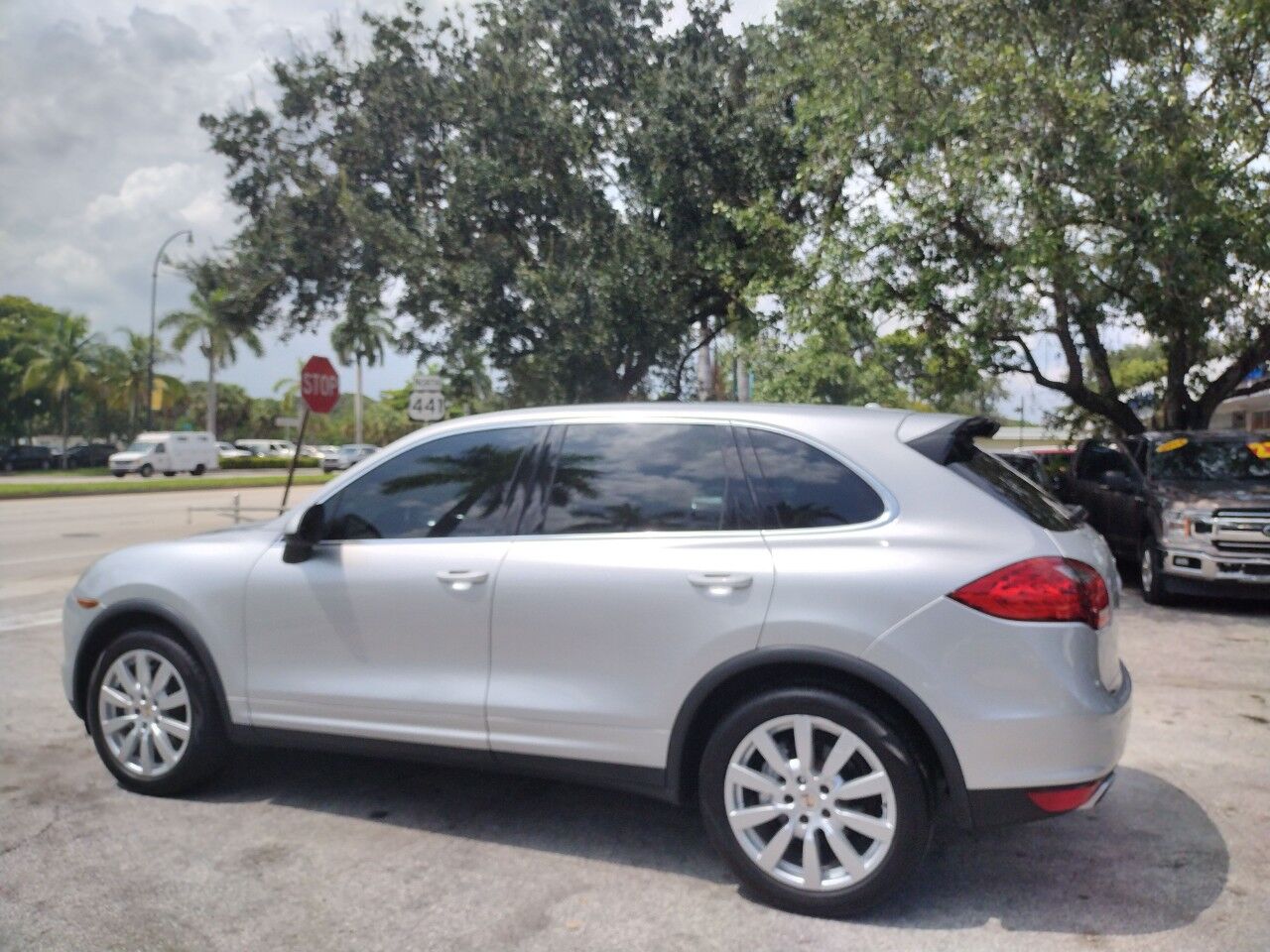 2012 Porsche Cayenne S AWD 4dr SUV AWD