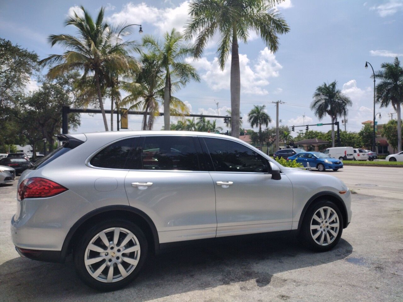 2012 Porsche Cayenne S AWD 4dr SUV AWD