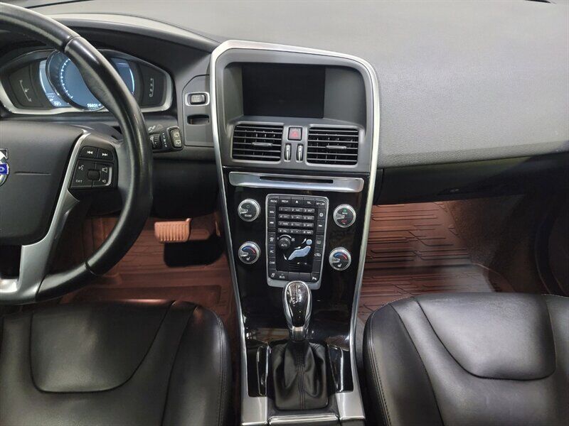 2015 Volvo XC60 T5 Premier AWD