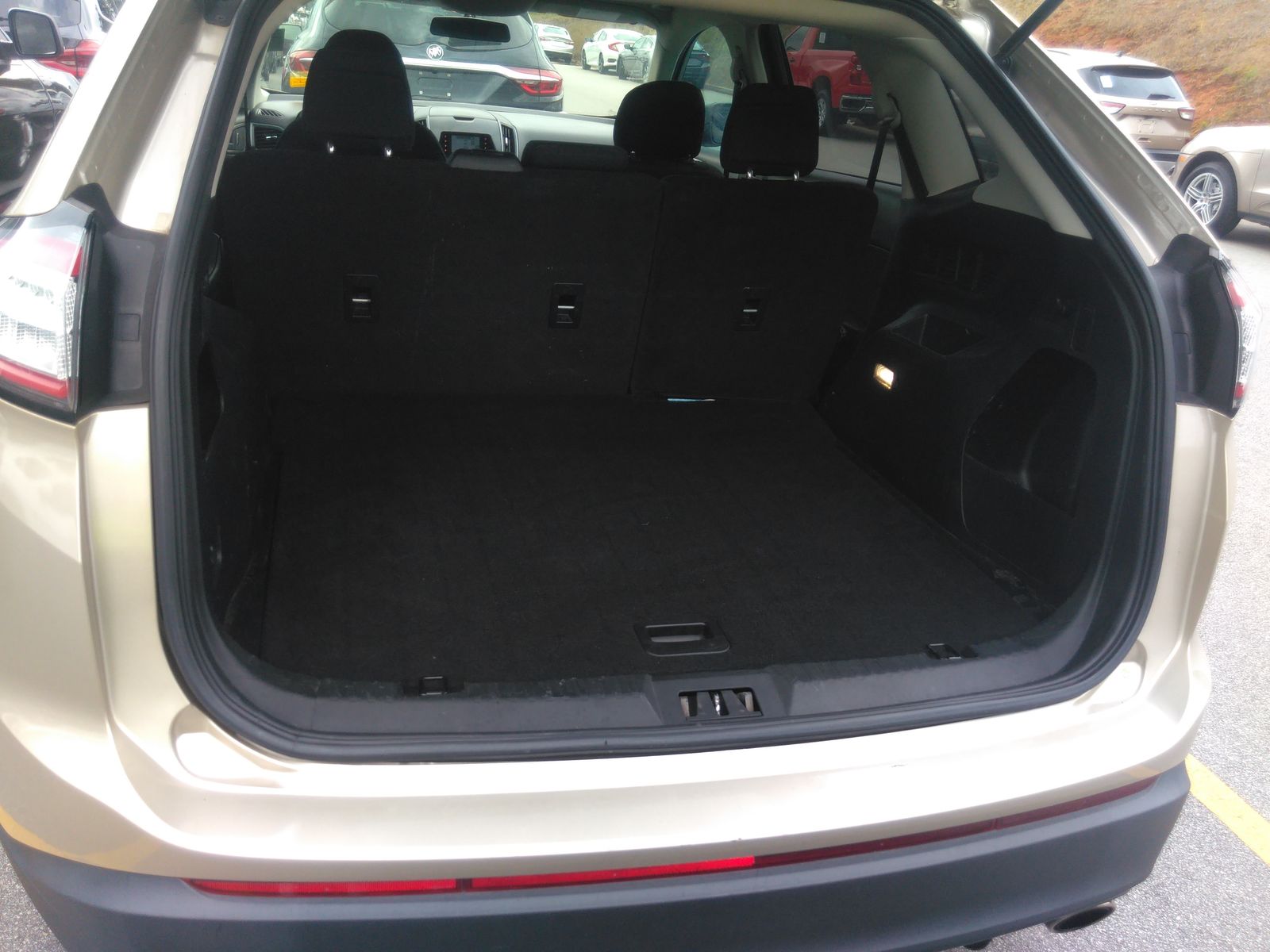 2018 Ford Edge SE FWD