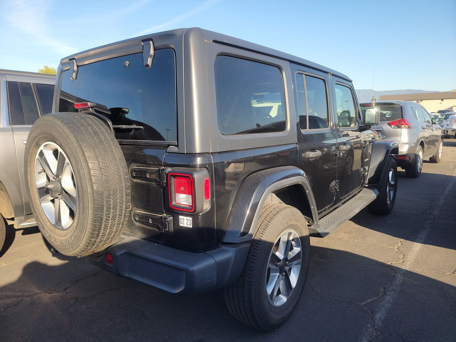 2020 Jeep Wrangler SAHARA AWD