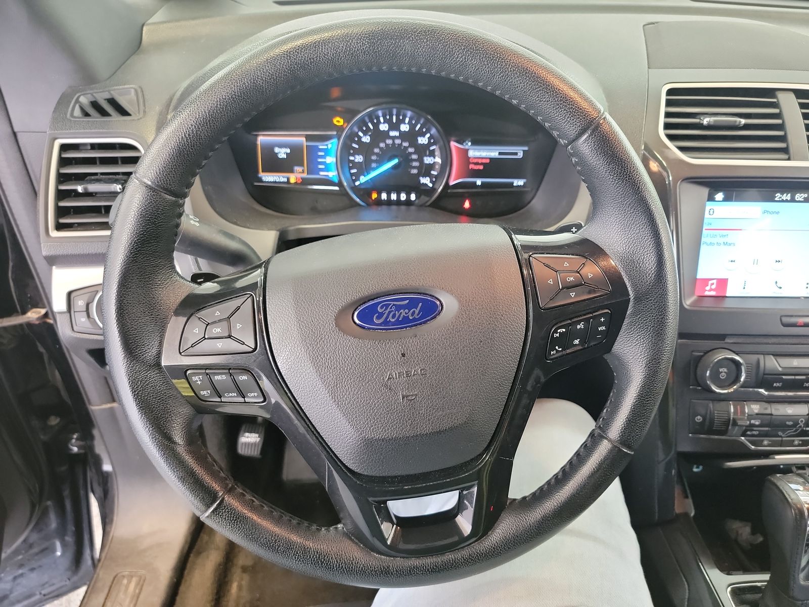 2017 Ford Explorer XLT AWD