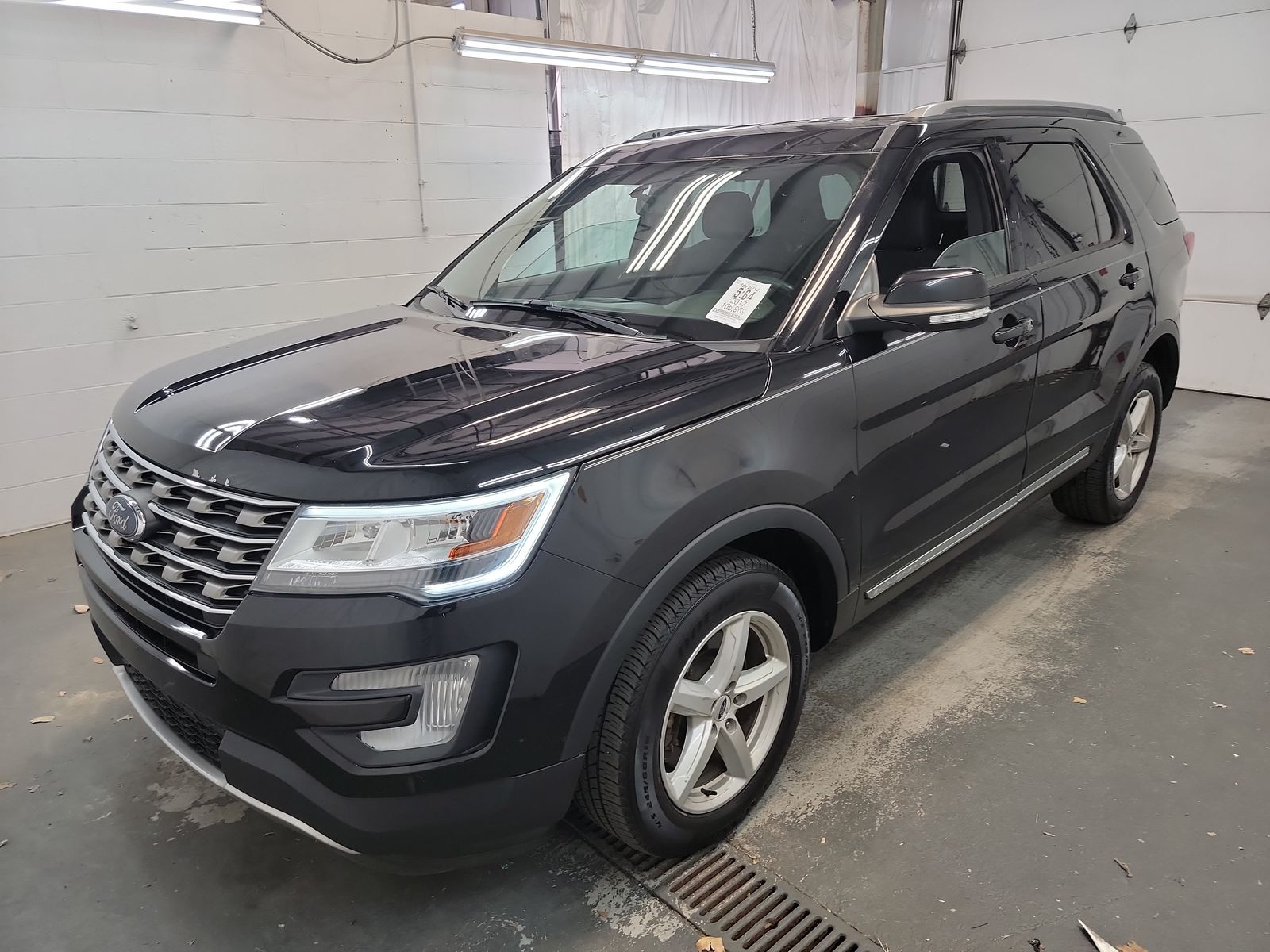 2017 Ford Explorer XLT AWD