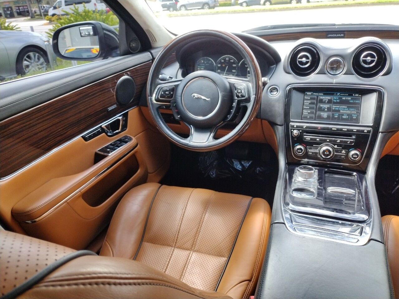 2015 Jaguar XJ Portfolio 4dr Sedan RWD