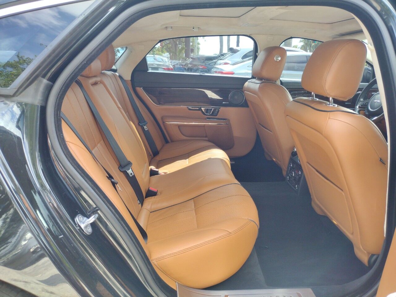 2015 Jaguar XJ Portfolio 4dr Sedan RWD