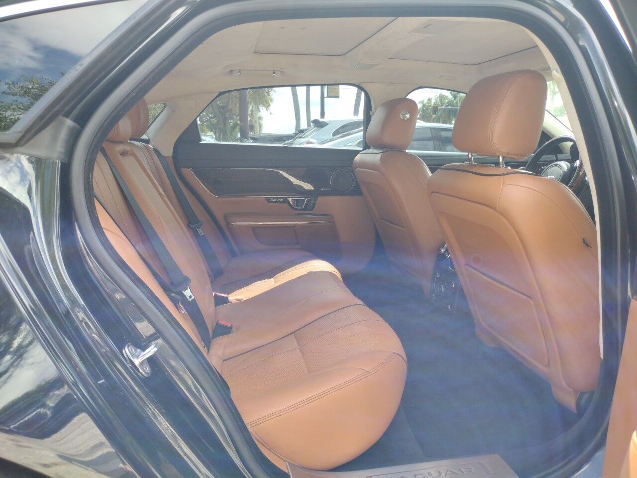 2015 Jaguar XJ Portfolio 4dr Sedan RWD