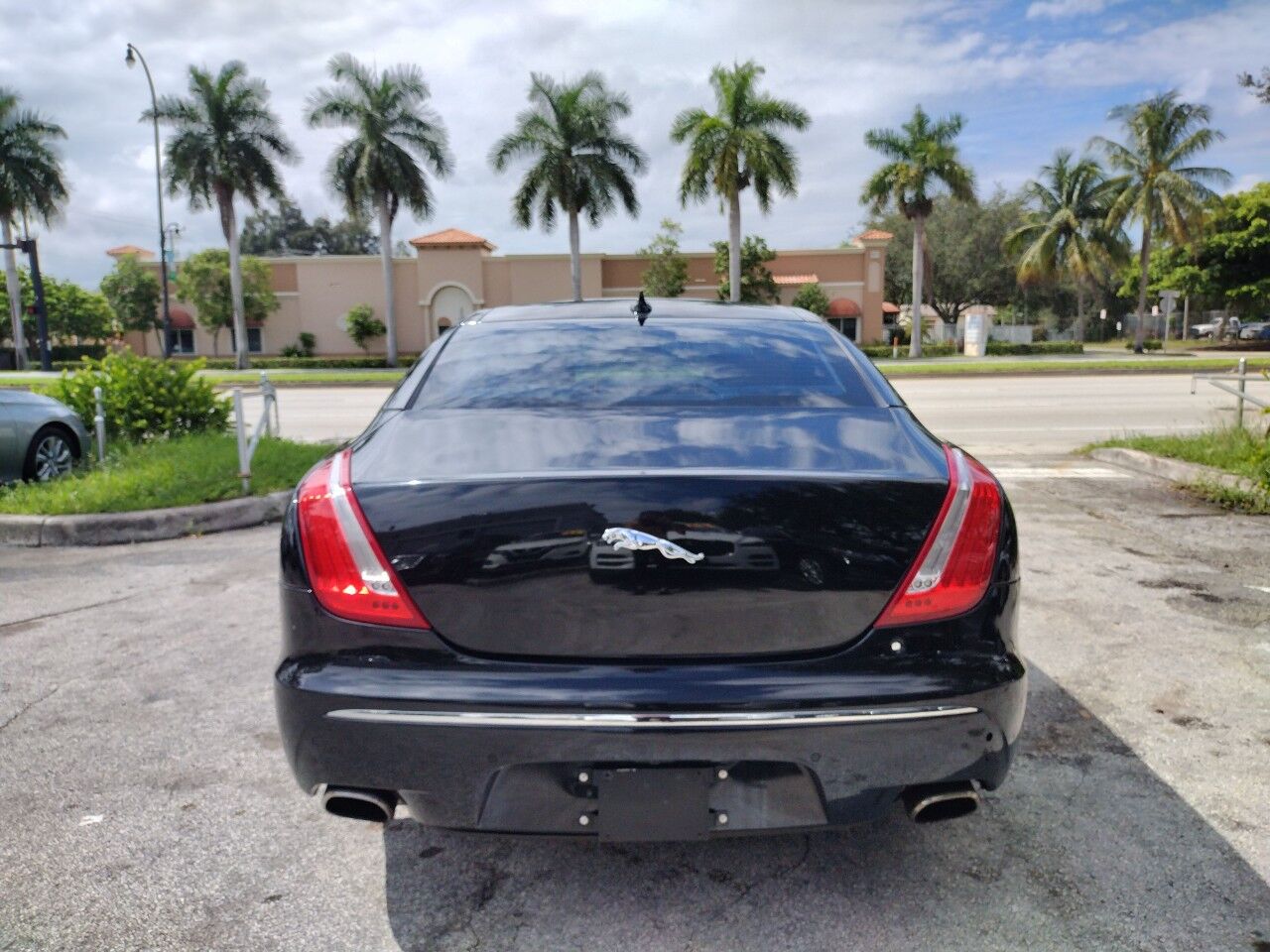 2015 Jaguar XJ Portfolio 4dr Sedan RWD