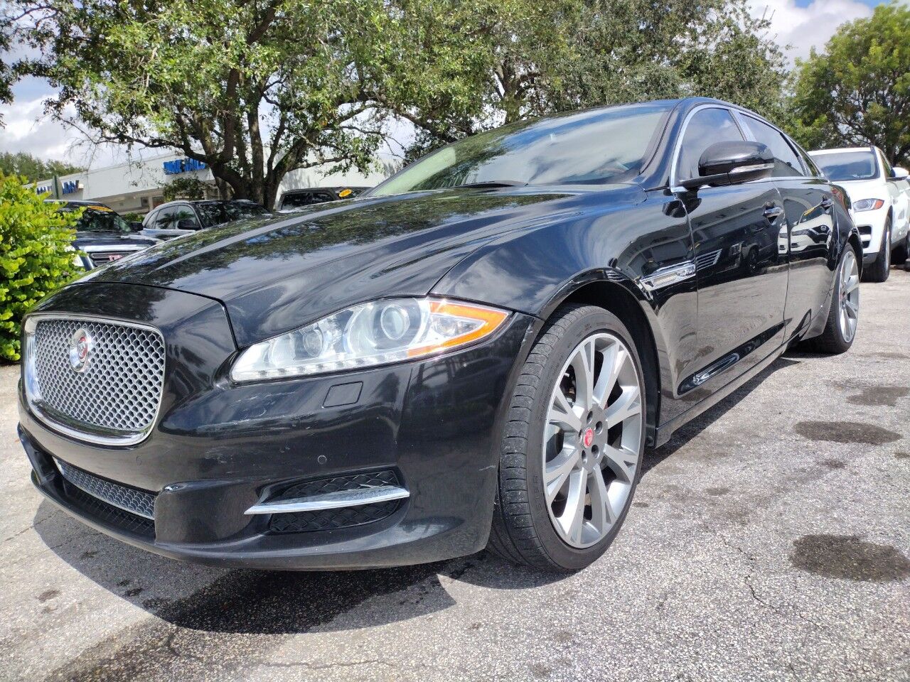 2015 Jaguar XJ Portfolio 4dr Sedan RWD