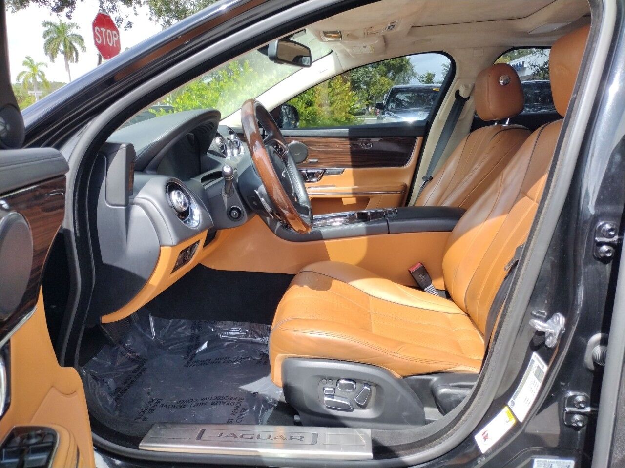 2015 Jaguar XJ Portfolio 4dr Sedan RWD