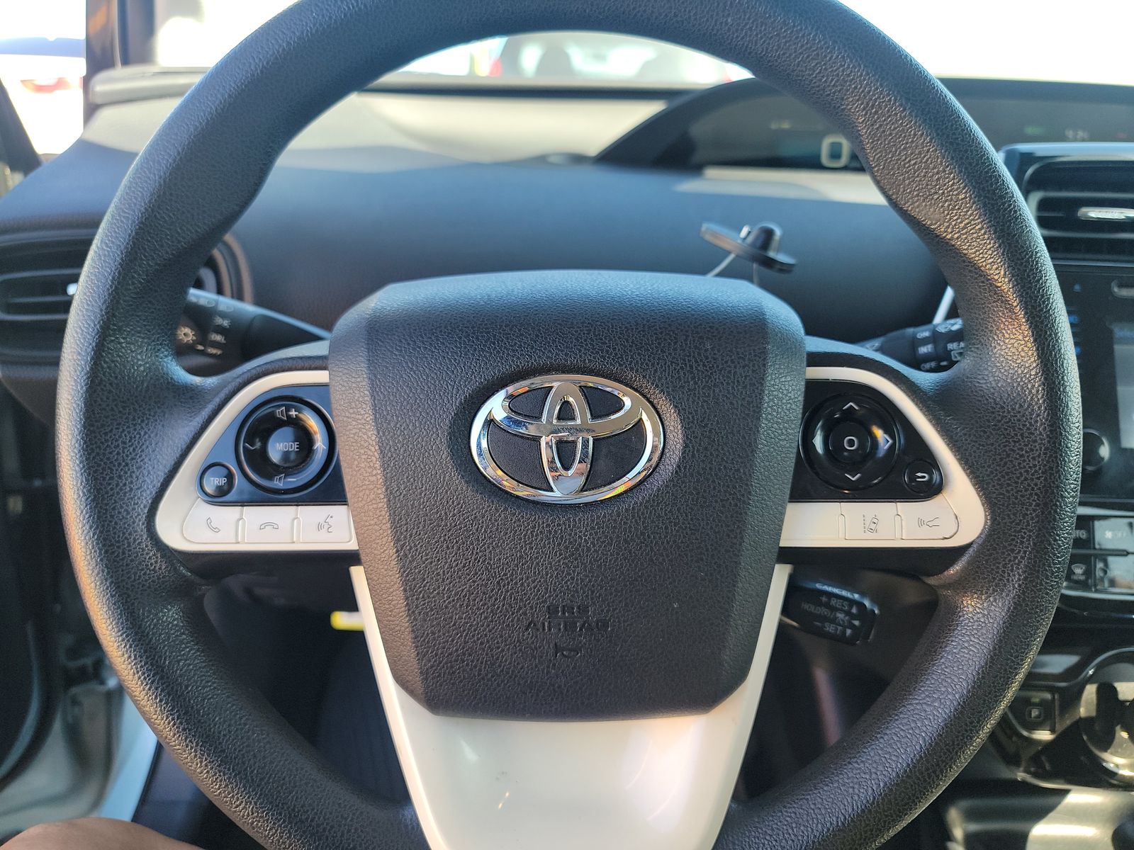 2017 Toyota Prius TWO FWD