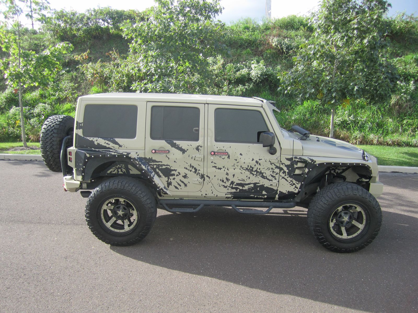 JEEP FREEDOM - 8