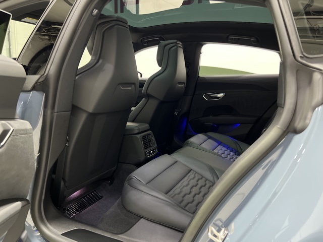 2023 Audi e-tron GT Premium Plus AWD