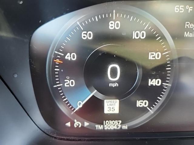 2016 Volvo XC90 T6 MOMENTM AWD