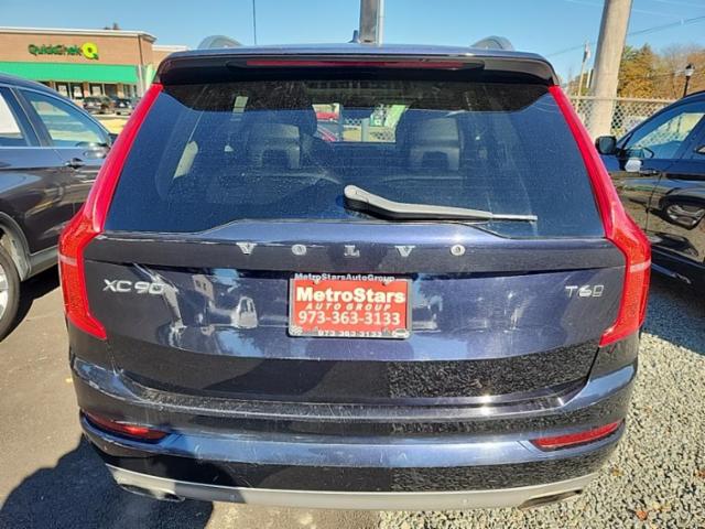 2016 Volvo XC90 T6 MOMENTM AWD