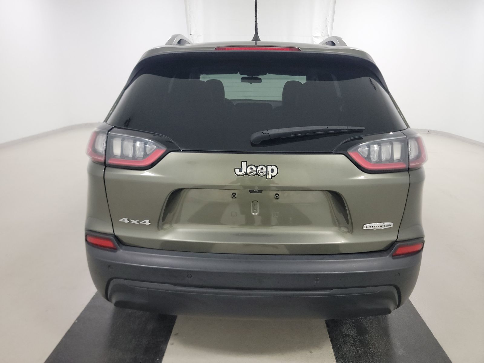 2020 Jeep Cherokee LATITUDE  AWD