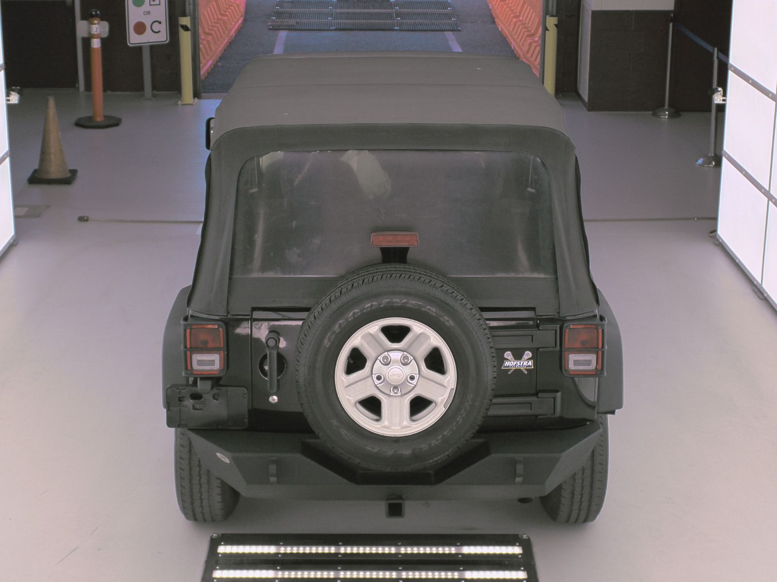 2017 Jeep Wrangler Sport AWD