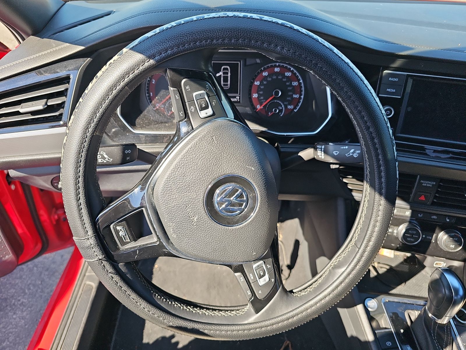 2019 Volkswagen Jetta 1.4T R-Line FWD