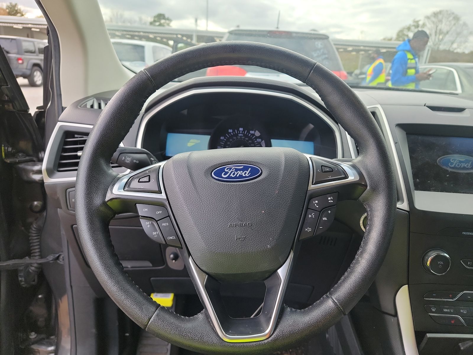 2019 Ford Edge SEL FWD
