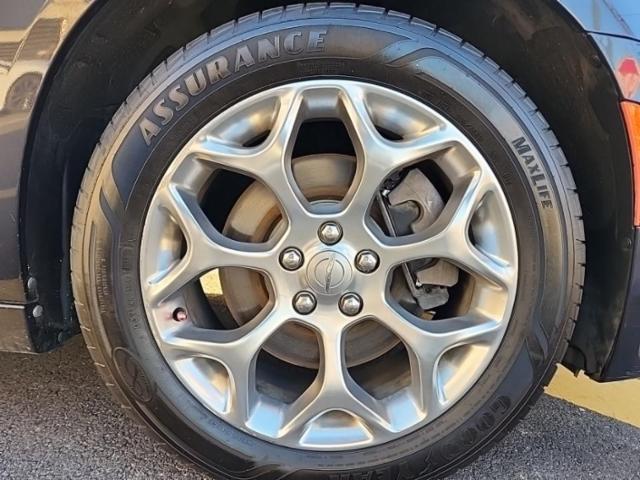 2016 Chrysler 300 C PLATINUM AWD