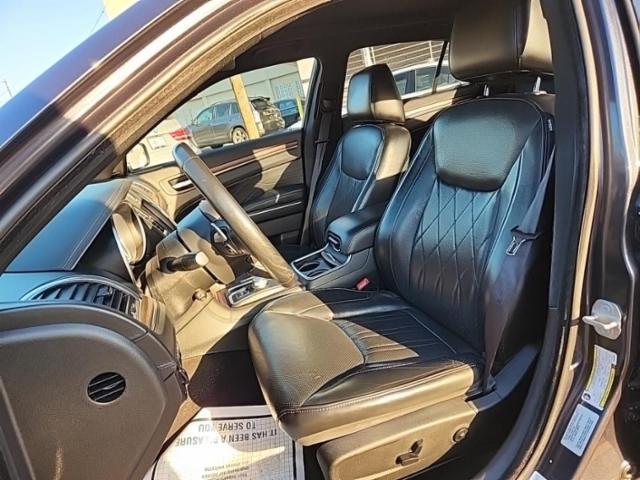 2016 Chrysler 300 C PLATINUM AWD