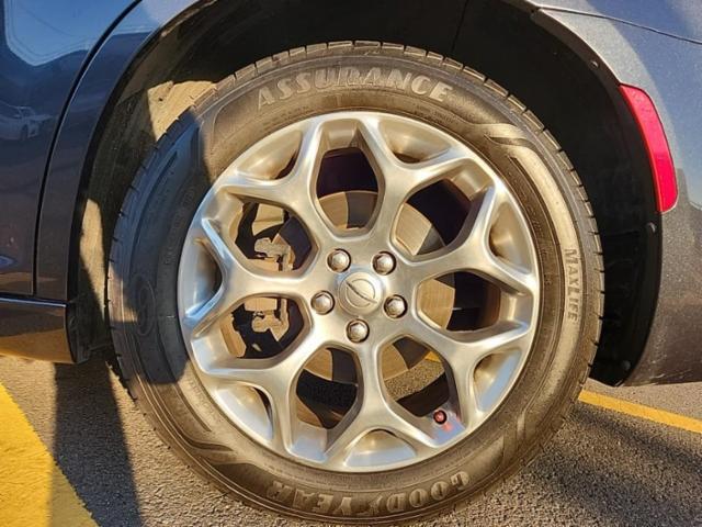 2016 Chrysler 300 C PLATINUM AWD