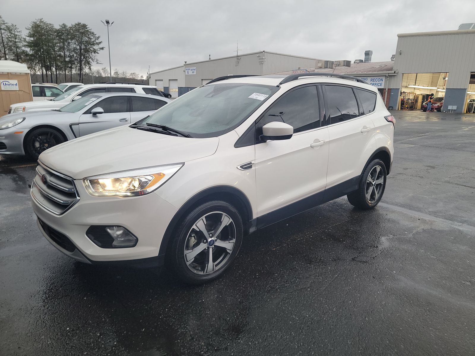 2018 Ford Escape SEL FWD
