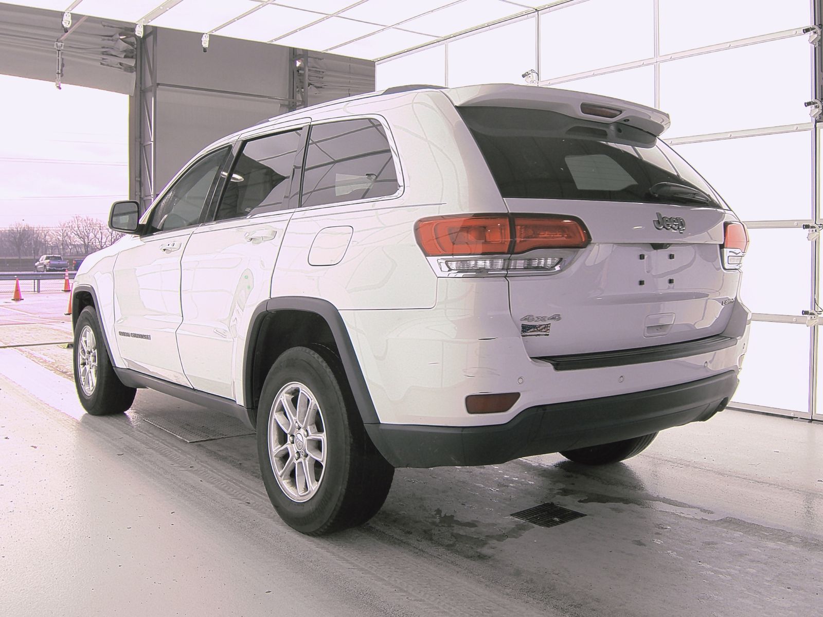 2018 Jeep Grand Cherokee LAREDO E AWD