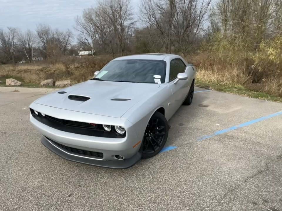 Used 2022 Dodge Challenger R/T Scat Pack with VIN 2C3CDZFJ7NH181790 for sale in Minneapolis, Minnesota