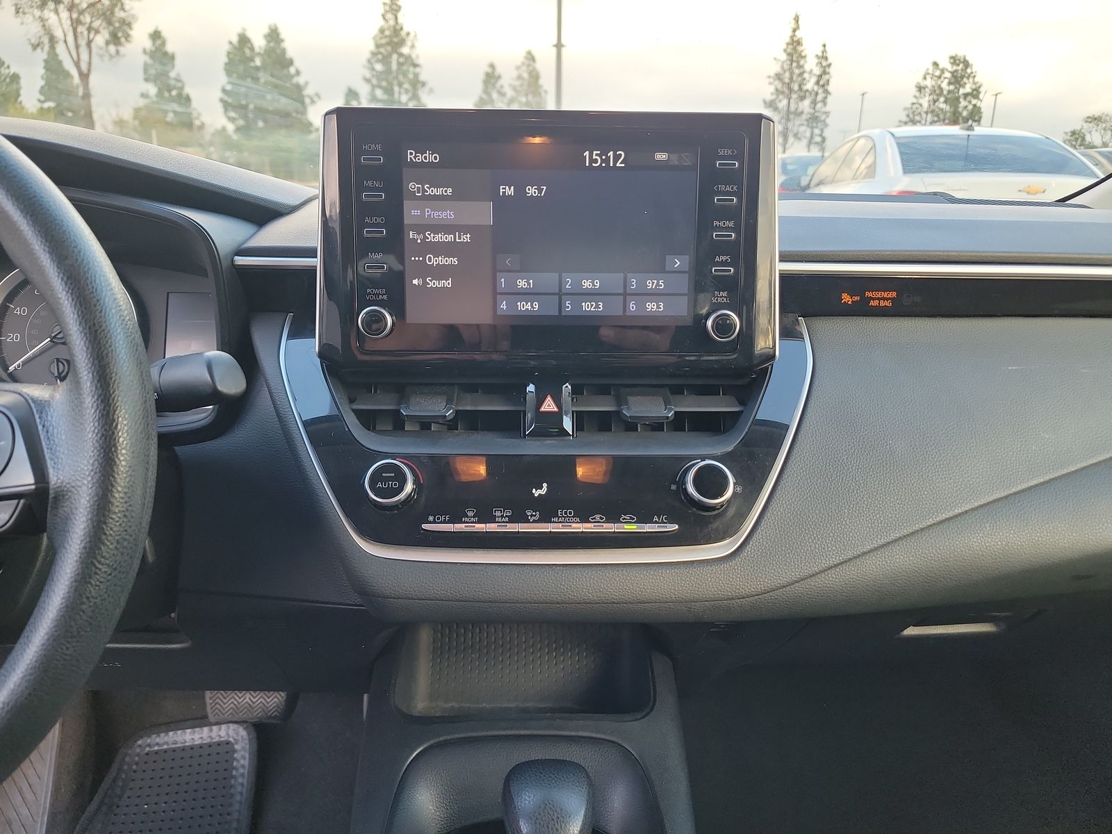 2020 Toyota Corolla LE FWD