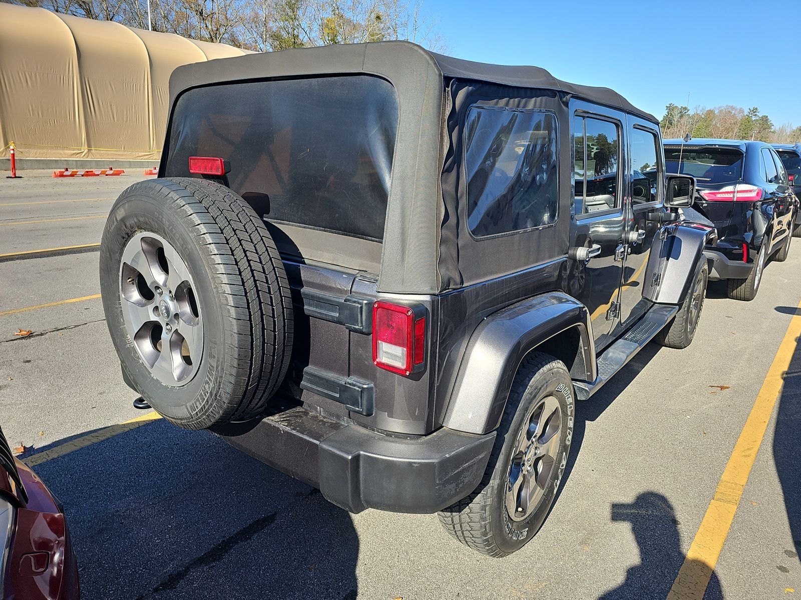 2018 Jeep Wrangler SAHARA AWD