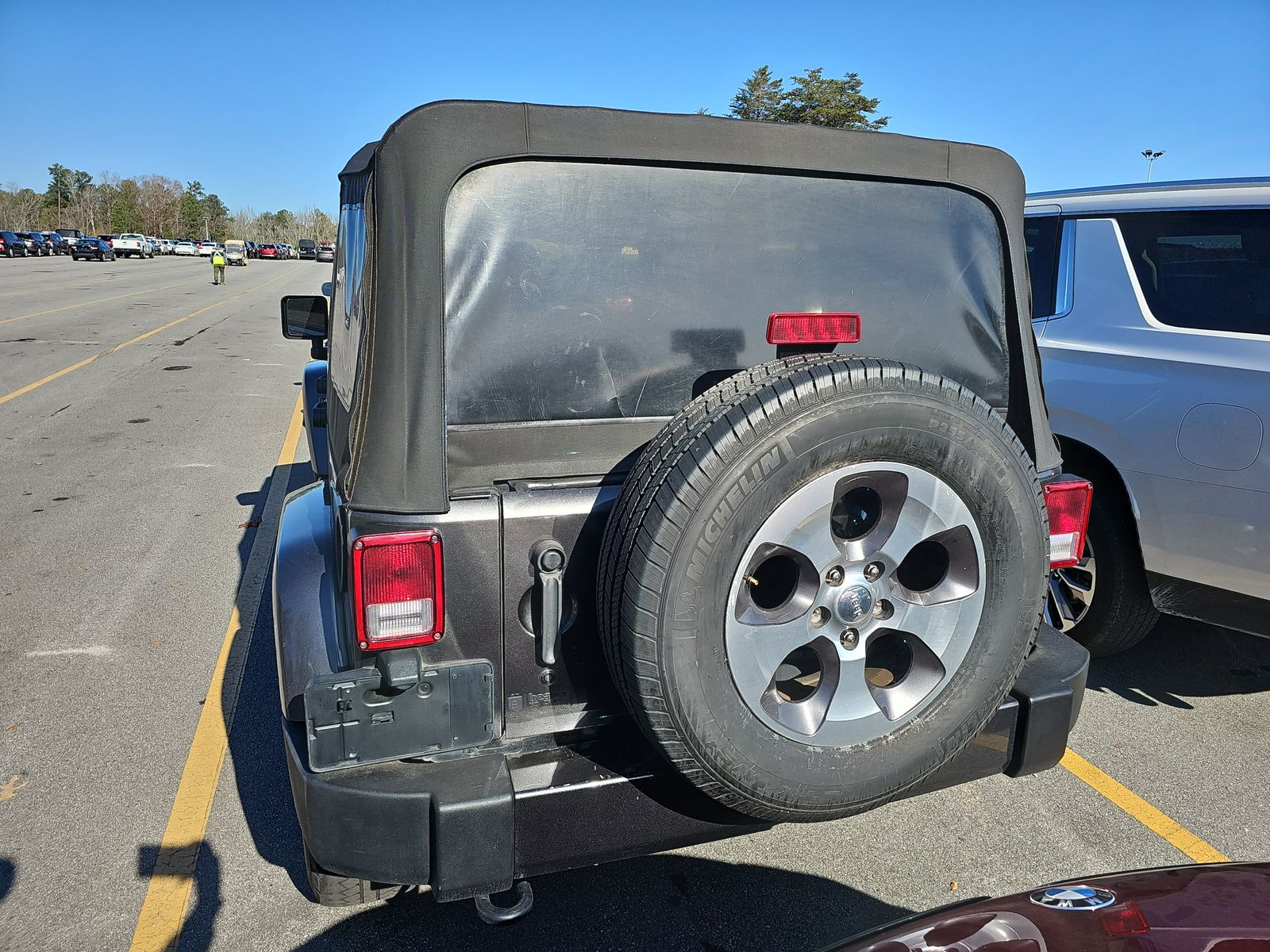 2018 Jeep Wrangler SAHARA AWD